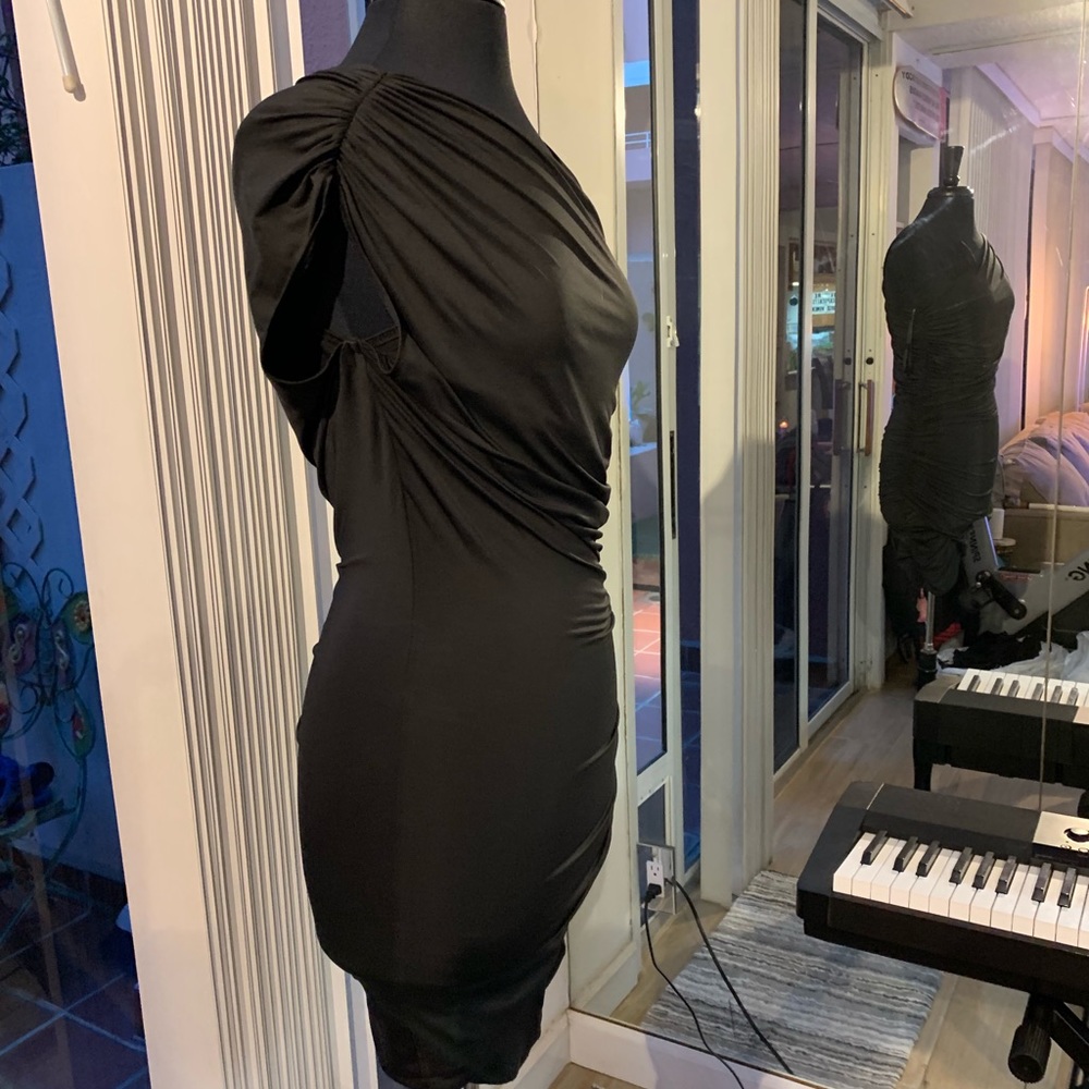 Bebe Dress - Picture 3 of 6